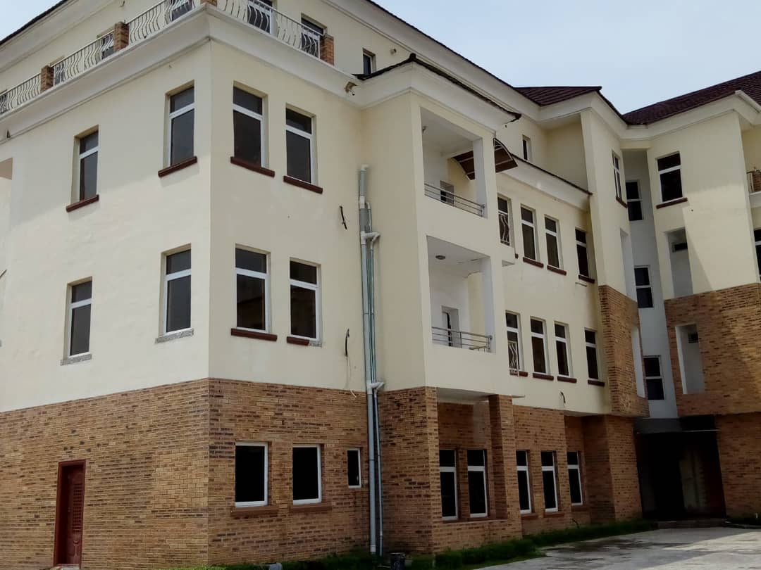 2 Units of 4 bedroom